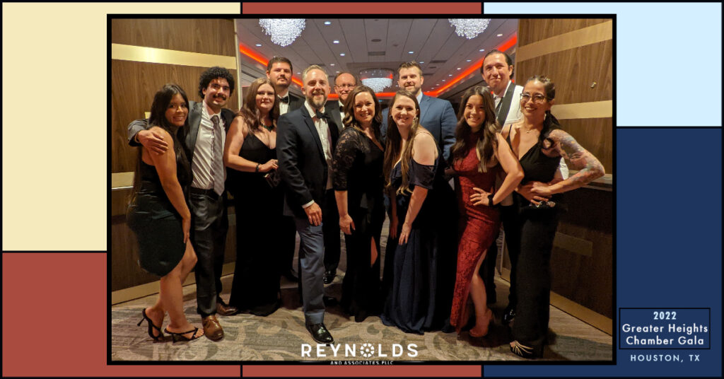 image of Reynolds team and family at the 2022 annual Gala